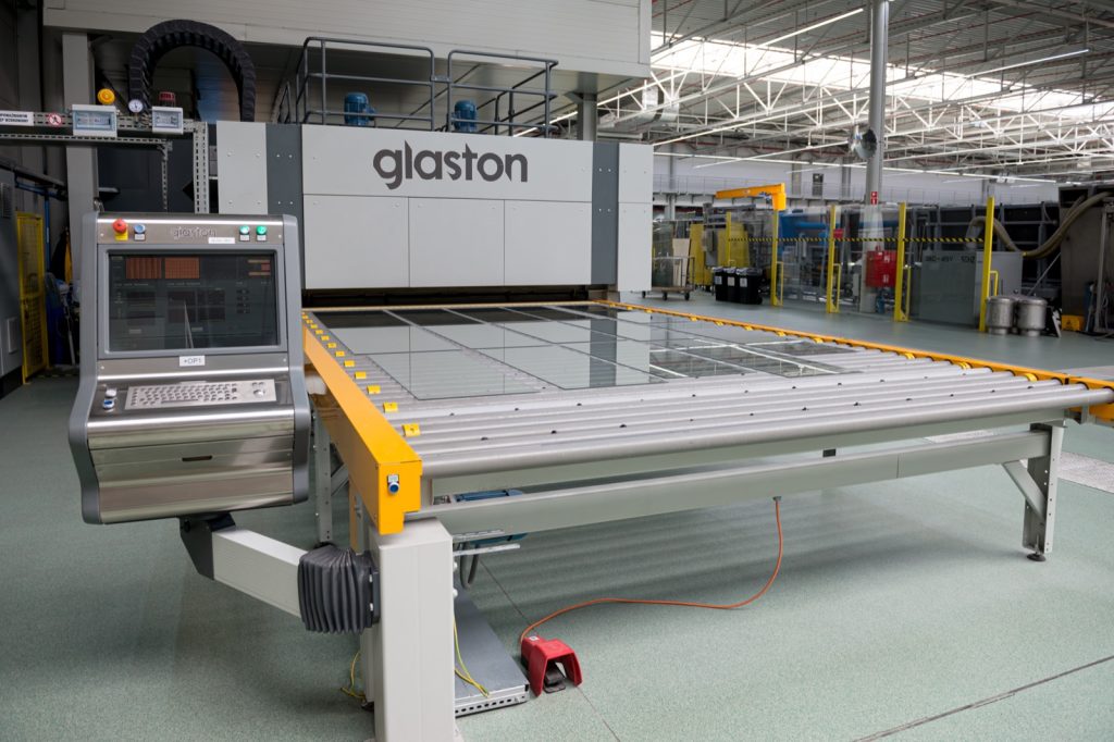 Glaston glass tempering machine on the Drutex production floor